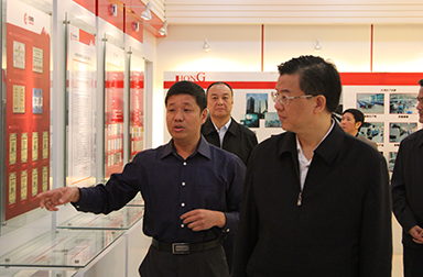 福建省委常委、省紀(jì)委書記倪岳峰調(diào)研虹潤公司