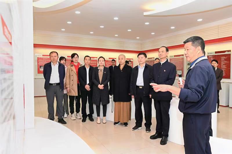 福建省人大常委會黨組書記、副主任雷春美和全國人大代表到順昌虹潤等地調(diào)研